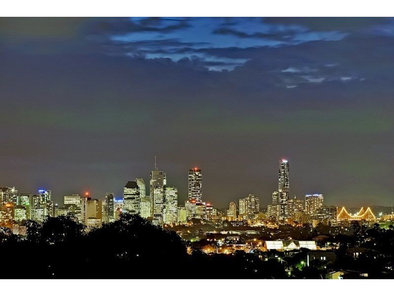 24 Kneale Street, Holland Park West QLD 4121