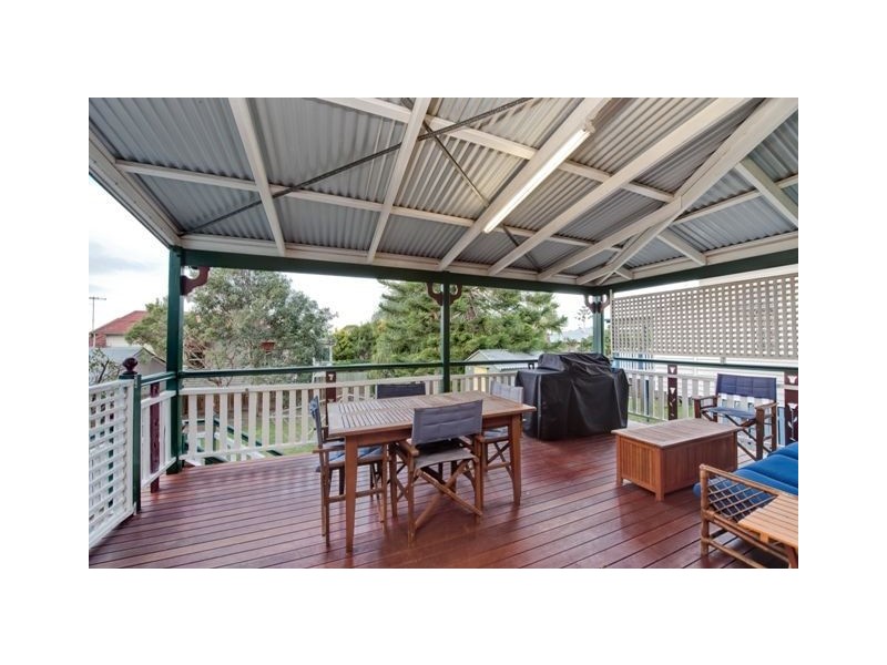 26 St Leonards Street, Coorparoo QLD 4151