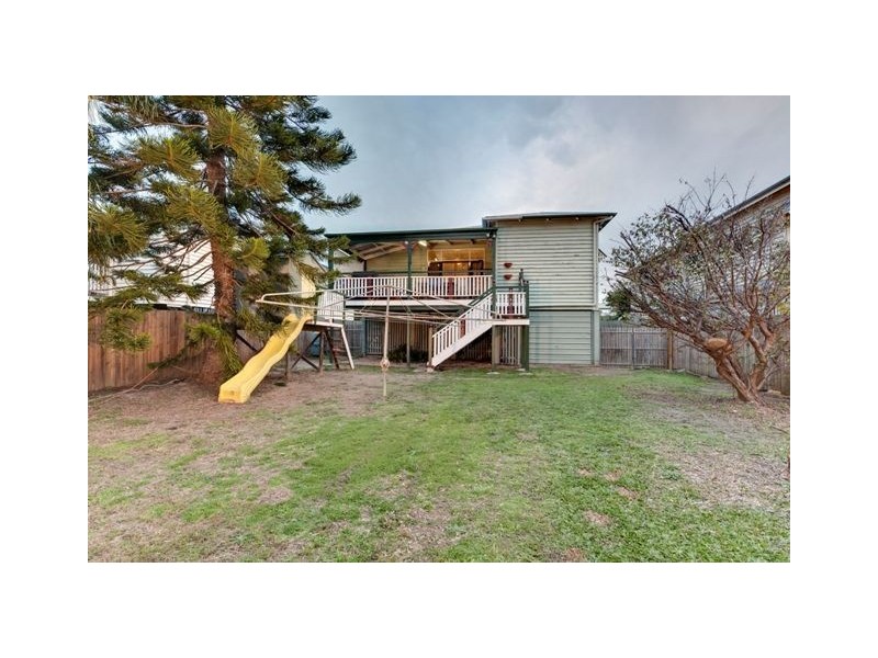 26 St Leonards Street, Coorparoo QLD 4151