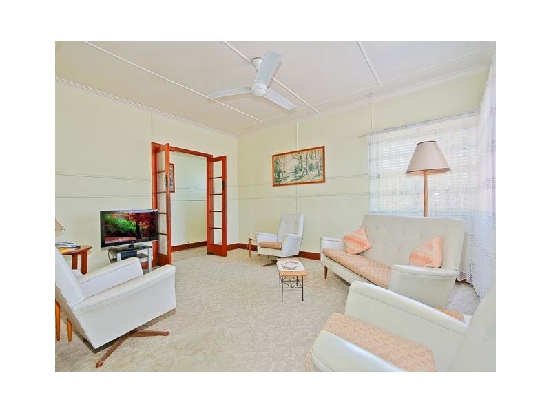 18 Jackson Street, Coorparoo QLD 4151