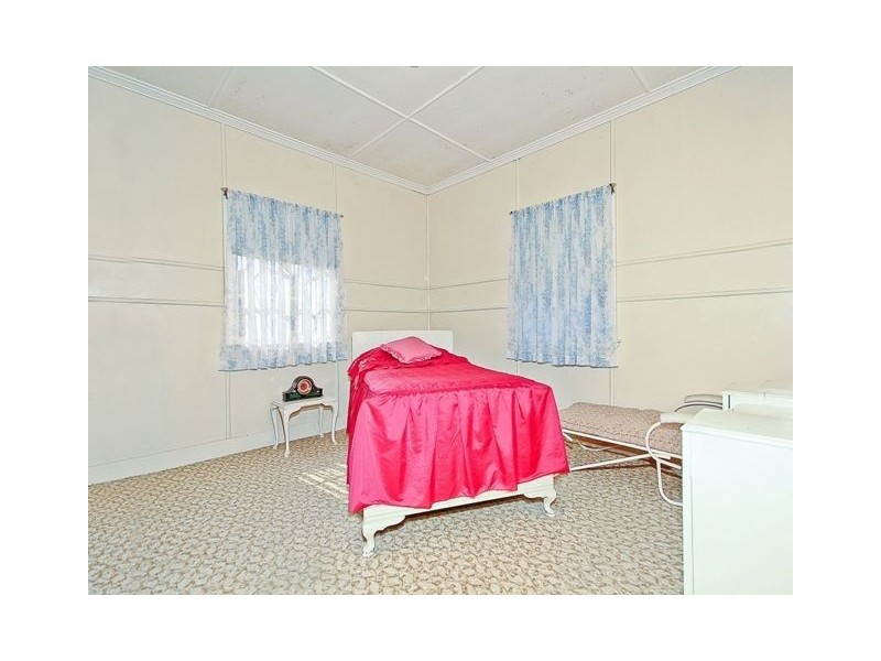 18 Jackson Street, Coorparoo QLD 4151