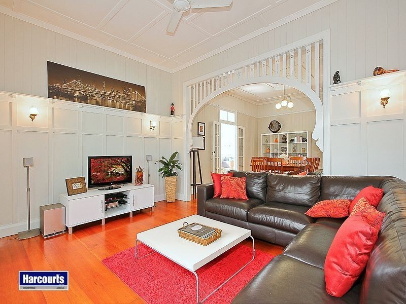 9 Durham Street, Coorparoo QLD 4151