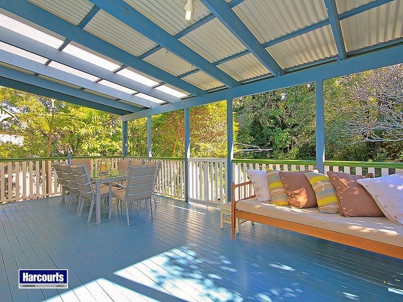 9 Durham Street, Coorparoo QLD 4151
