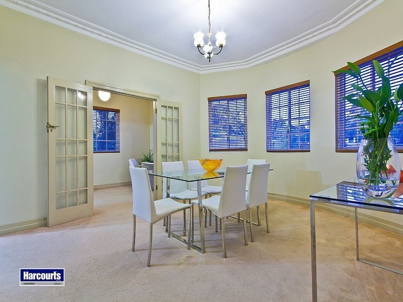 51 Illidge Street, Coorparoo QLD 4151