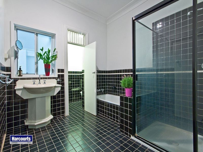 51 Illidge Street, Coorparoo QLD 4151