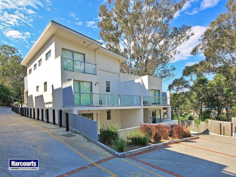 19/108 Nicholson Street, Greenslopes QLD 4120