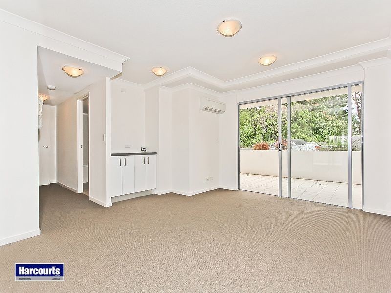 19/108 Nicholson Street, Greenslopes QLD 4120