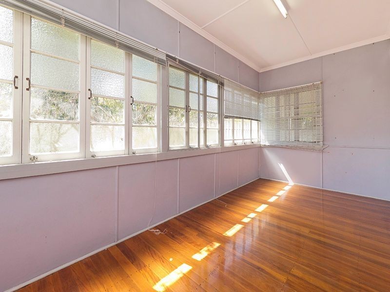 90 Vale Street, Moorooka QLD 4105