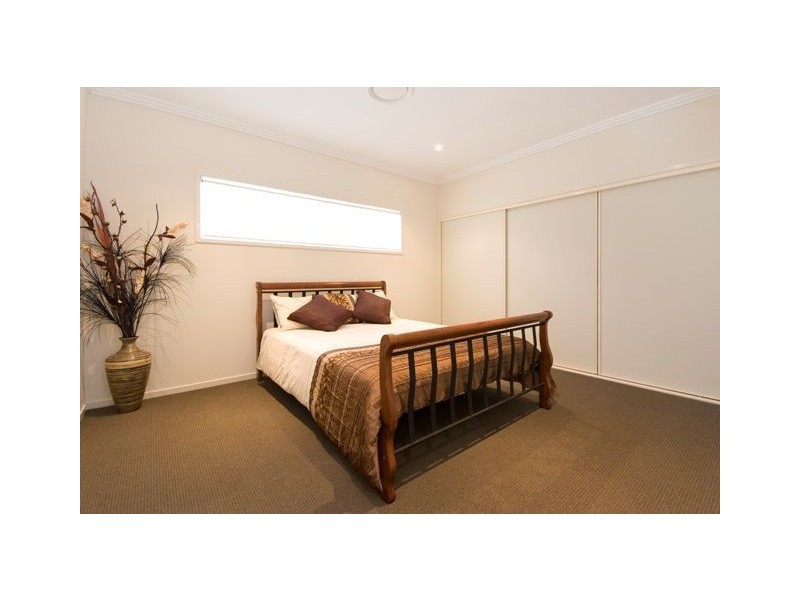 76 Marriott Street, Coorparoo QLD 4151
