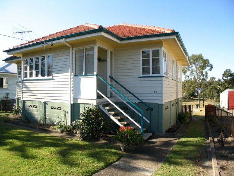 64 Glindemann Drive, Holland Park QLD 4121