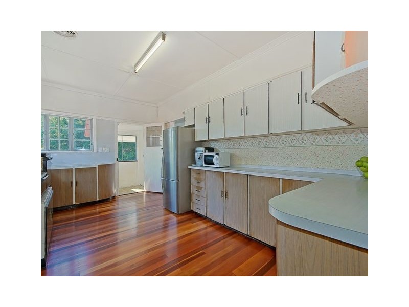 20 Grant Street, Camp Hill QLD 4152