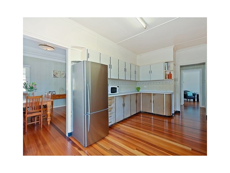 20 Grant Street, Camp Hill QLD 4152