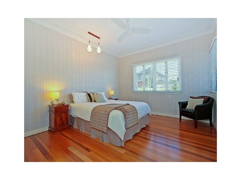 20 Grant Street, Camp Hill QLD 4152