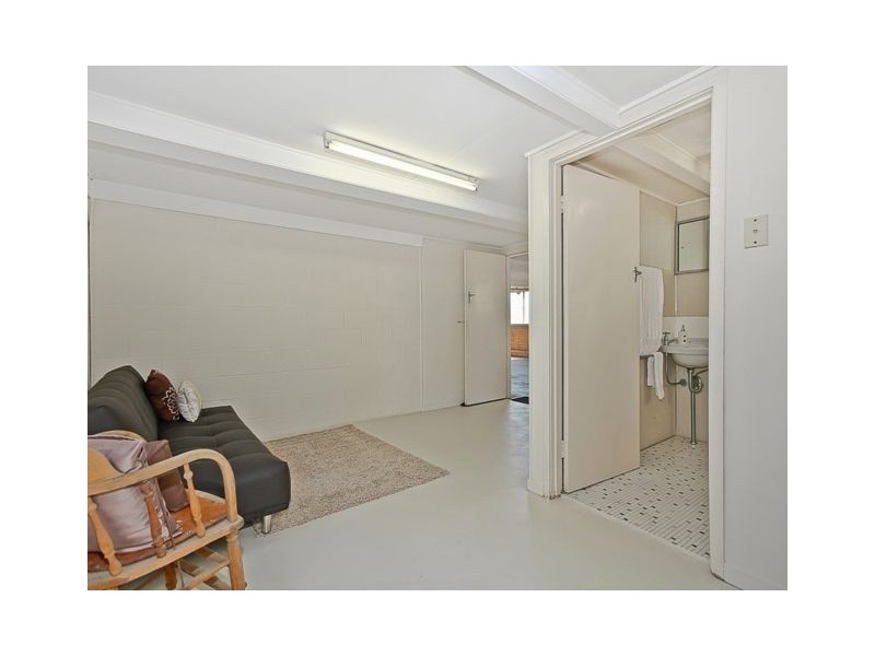 20 Grant Street, Camp Hill QLD 4152