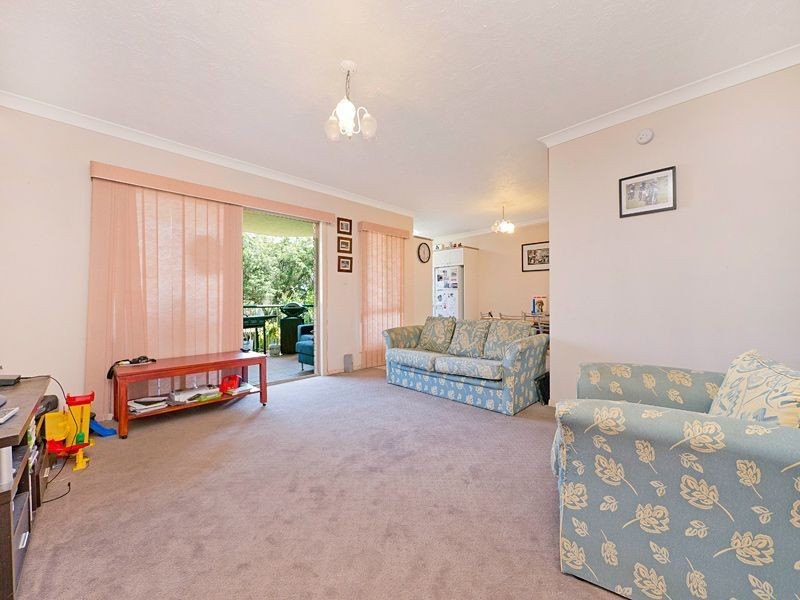 2/49 Amelia Street, Coorparoo QLD 4151