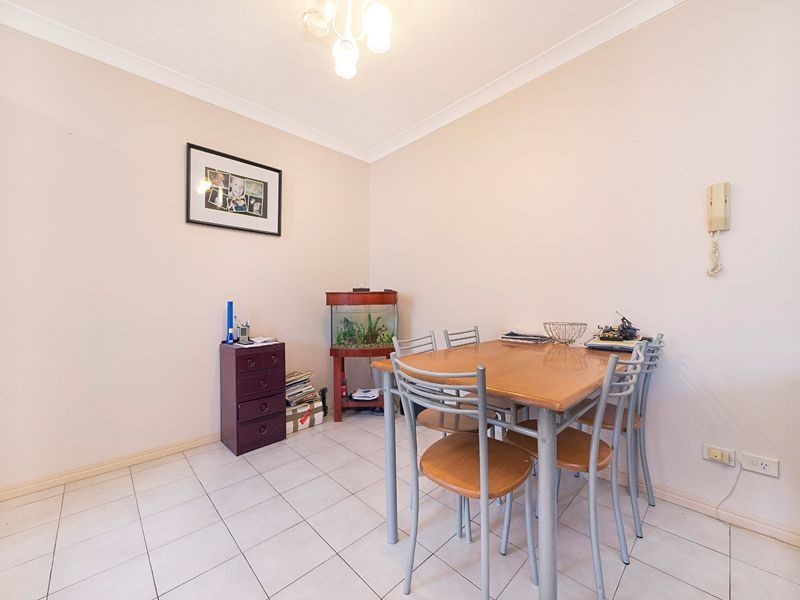 2/49 Amelia Street, Coorparoo QLD 4151