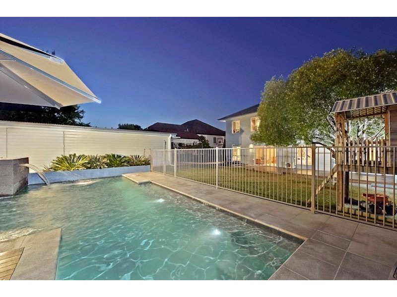 117 Stephen Street, Camp Hill QLD 4152