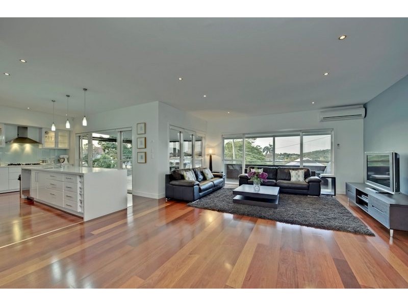 117 Stephen Street, Camp Hill QLD 4152