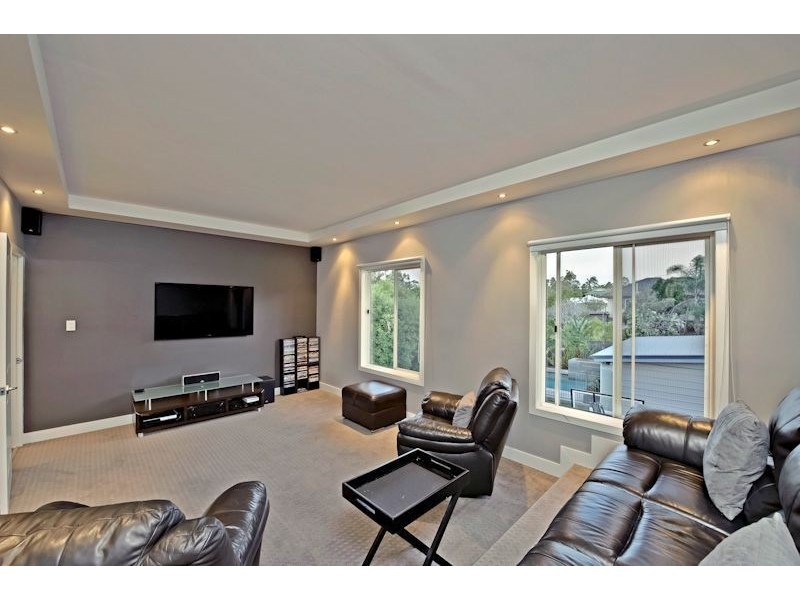 117 Stephen Street, Camp Hill QLD 4152