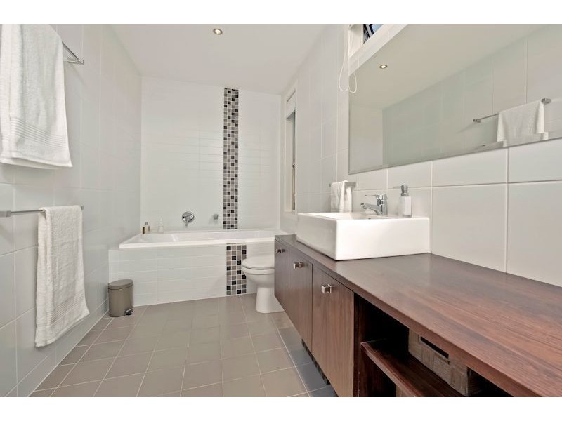 117 Stephen Street, Camp Hill QLD 4152