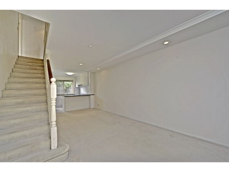 9/105 Richmond Road, Morningside QLD 4170