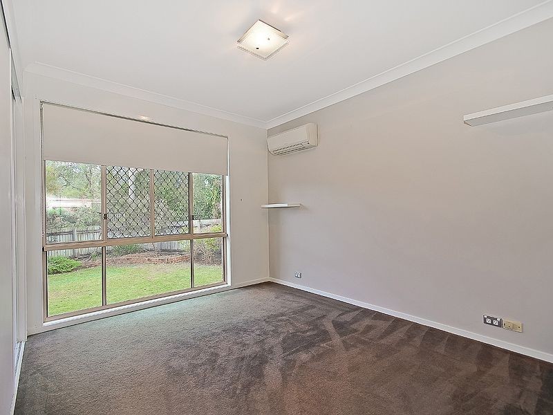 46 Mitchell Place, Belmont QLD 4153