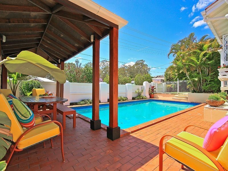 29 Solar Street, Coorparoo QLD 4151