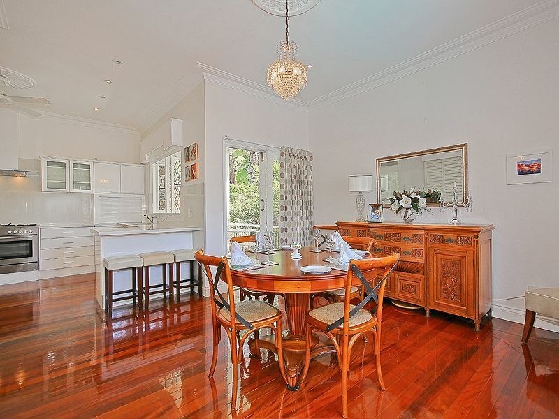 29 Solar Street, Coorparoo QLD 4151