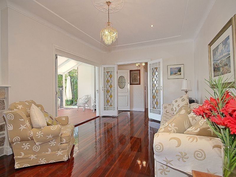 29 Solar Street, Coorparoo QLD 4151