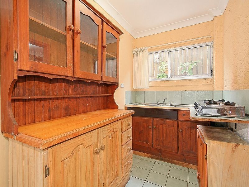 83 Derby Street, Coorparoo QLD 4151