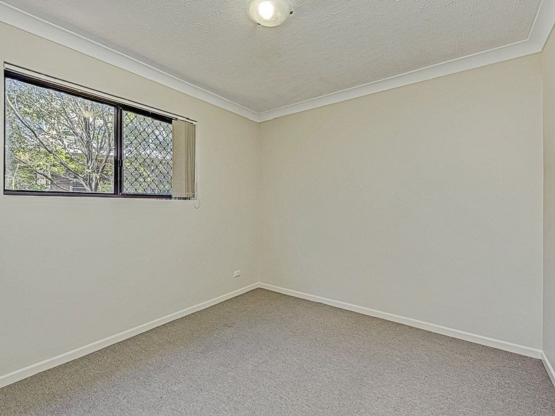 3/304 Cavendish Road, Coorparoo QLD 4151