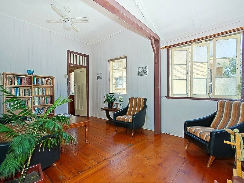 62 Jellicoe Street, Coorparoo QLD 4151