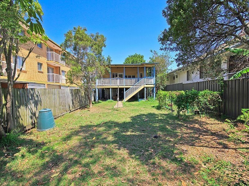62 Jellicoe Street, Coorparoo QLD 4151