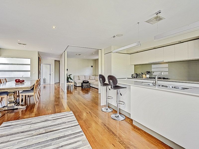 29 Gristock Street, Coorparoo QLD 4151