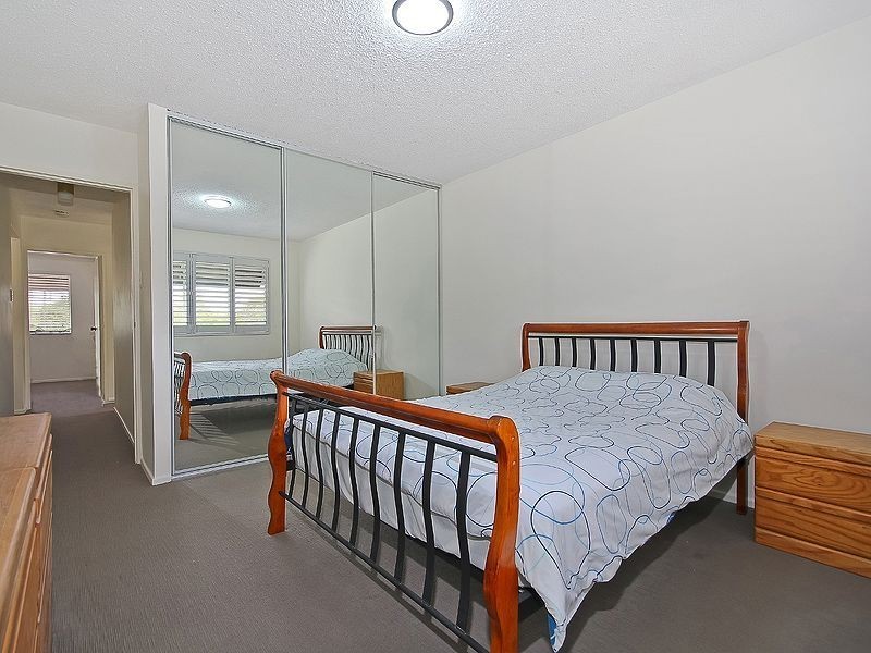 9/14 York Street, Coorparoo QLD 4151