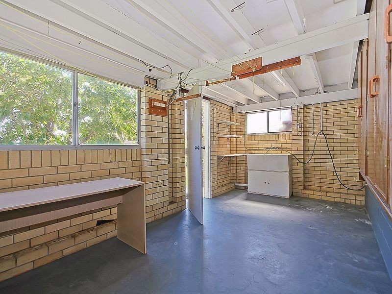 30 Ara Street, Camp Hill QLD 4152