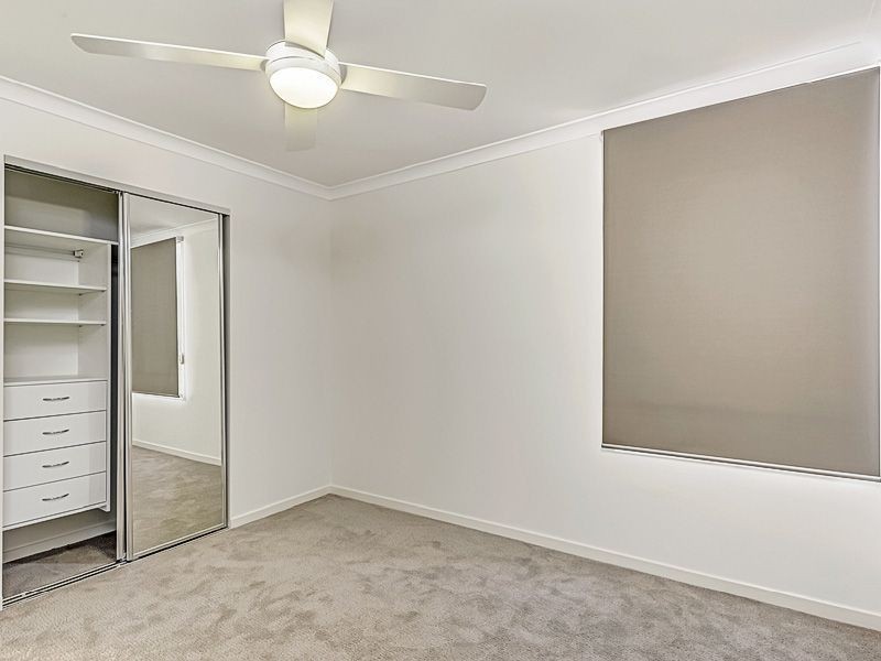 2/56 Nelson Street, Coorparoo QLD 4151