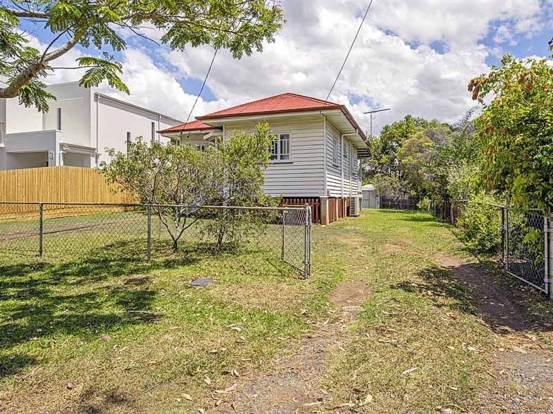 32 Pope Street, Tarragindi QLD 4121