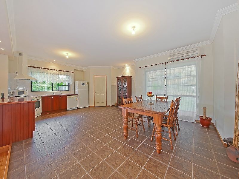 4 Kakadu Crescent, Underwood QLD 4119