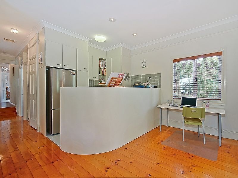 36 Kenneth Street, Coorparoo QLD 4151