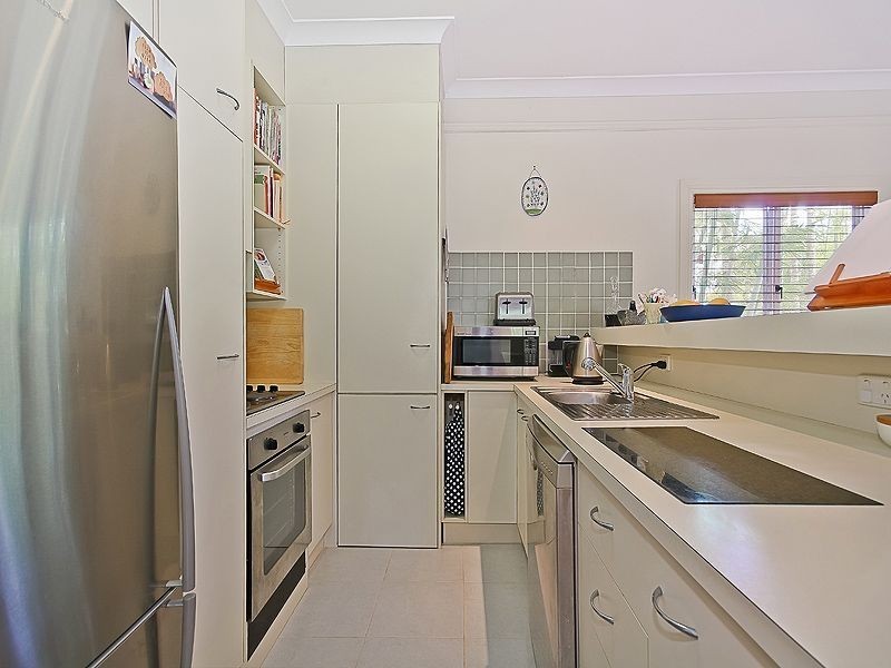 36 Kenneth Street, Coorparoo QLD 4151