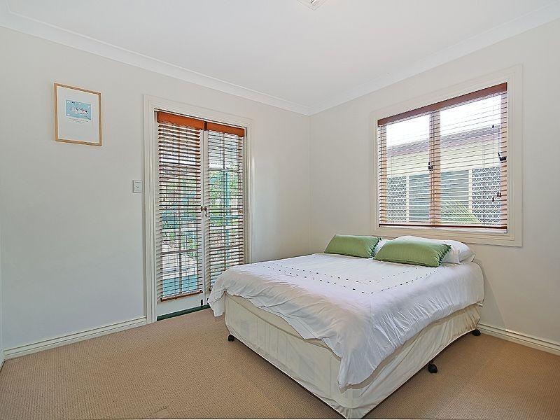 36 Kenneth Street, Coorparoo QLD 4151