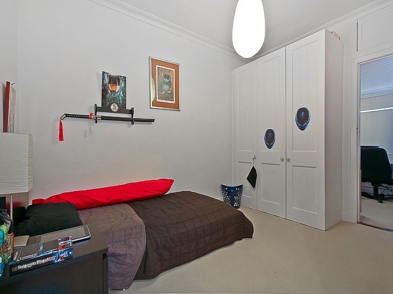 267 Chatsworth Road, Coorparoo QLD 4151