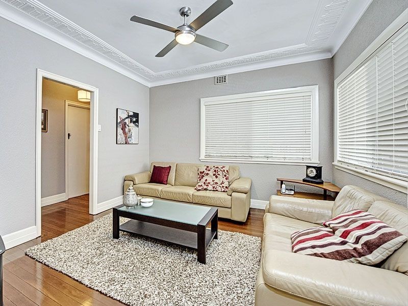 32 Wills Street, Coorparoo QLD 4151