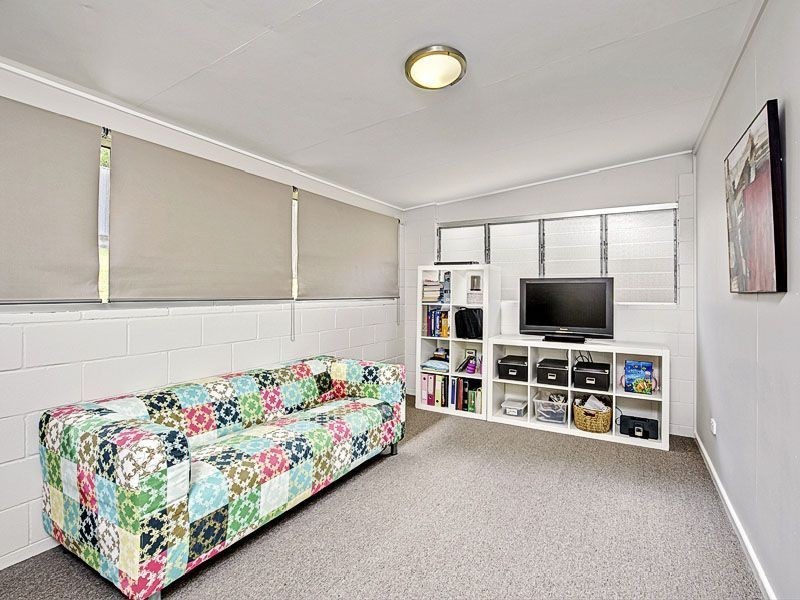 32 Wills Street, Coorparoo QLD 4151