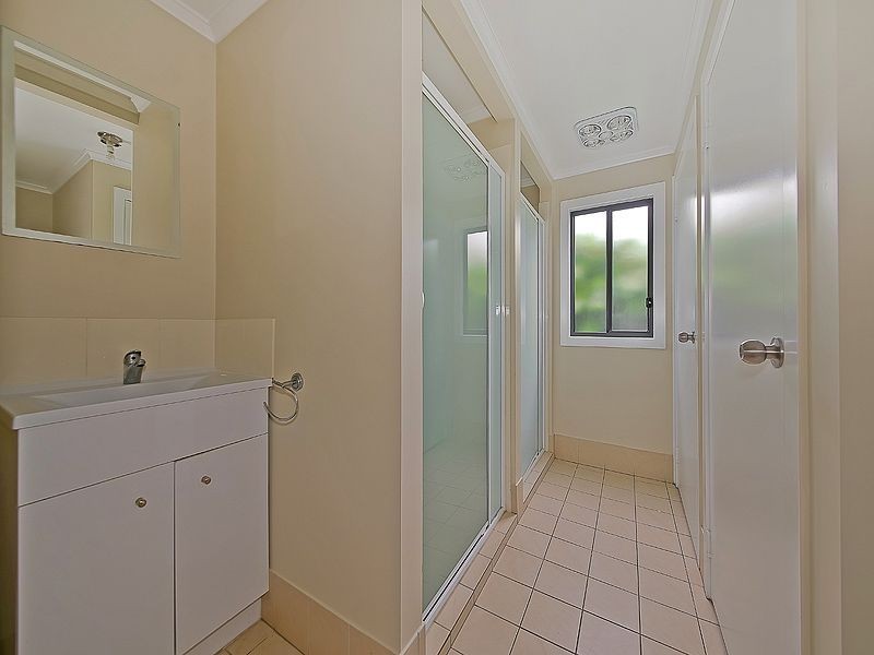 16 Kirkland Avenue, Coorparoo QLD 4151