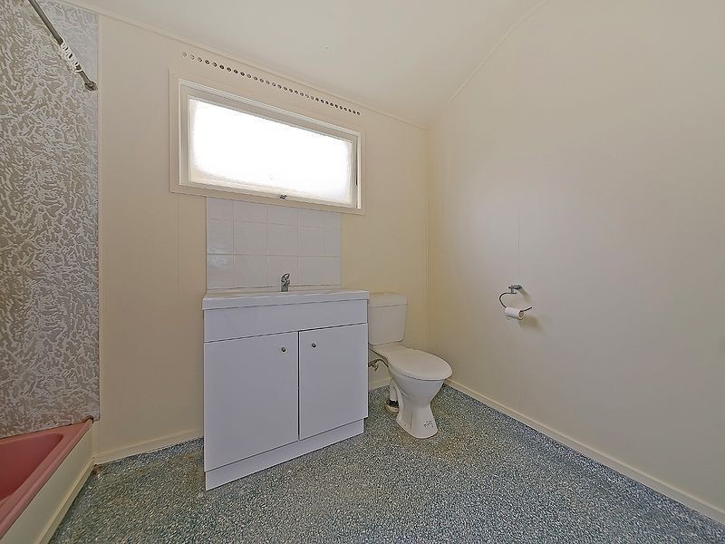 16 Kirkland Avenue, Coorparoo QLD 4151