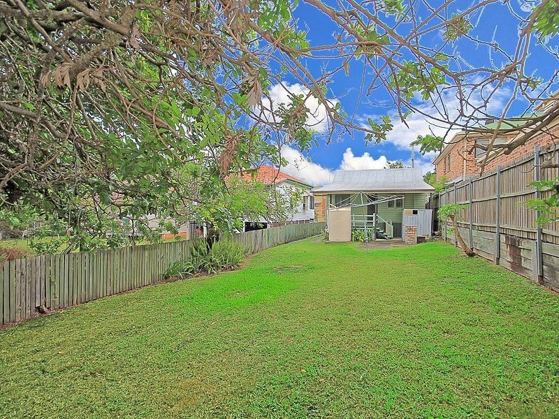 161 Juliette Street, Greenslopes QLD 4120
