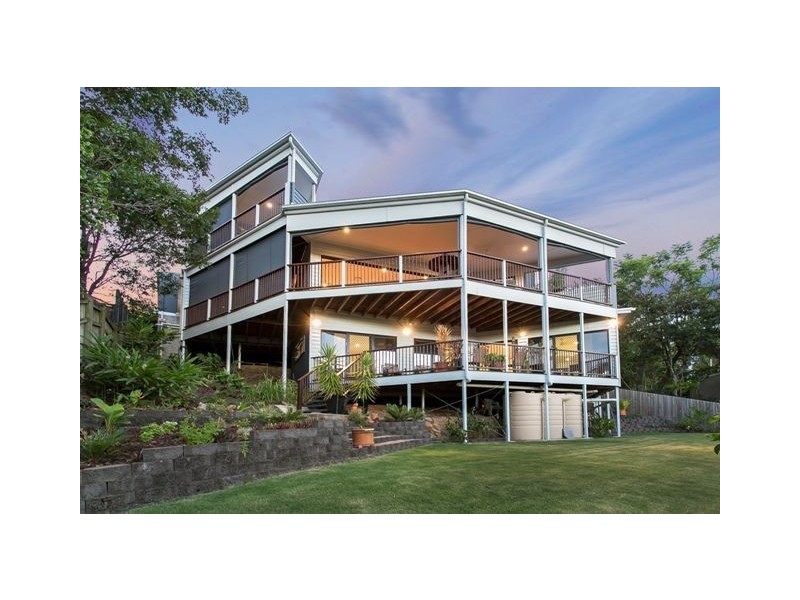 30 Quirinal Crescent, Seven Hills QLD 4170