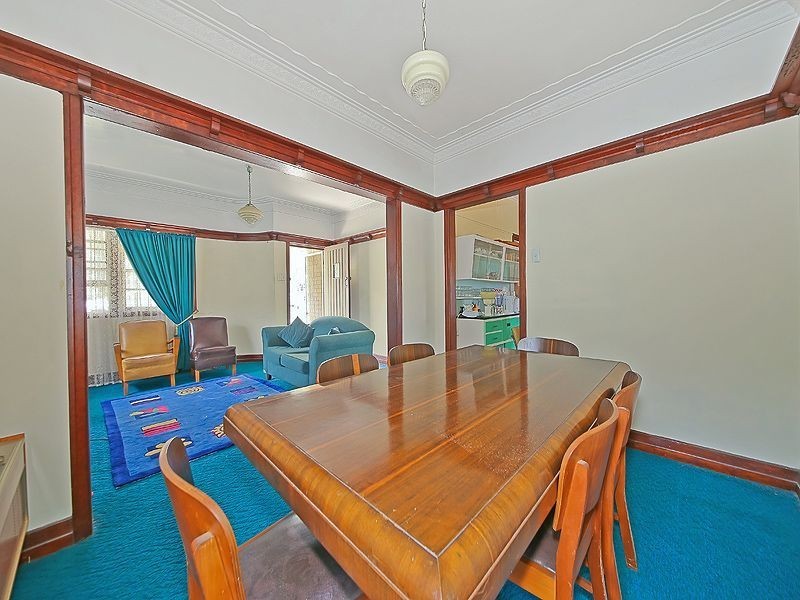 62 Joseph Street, Camp Hill QLD 4152